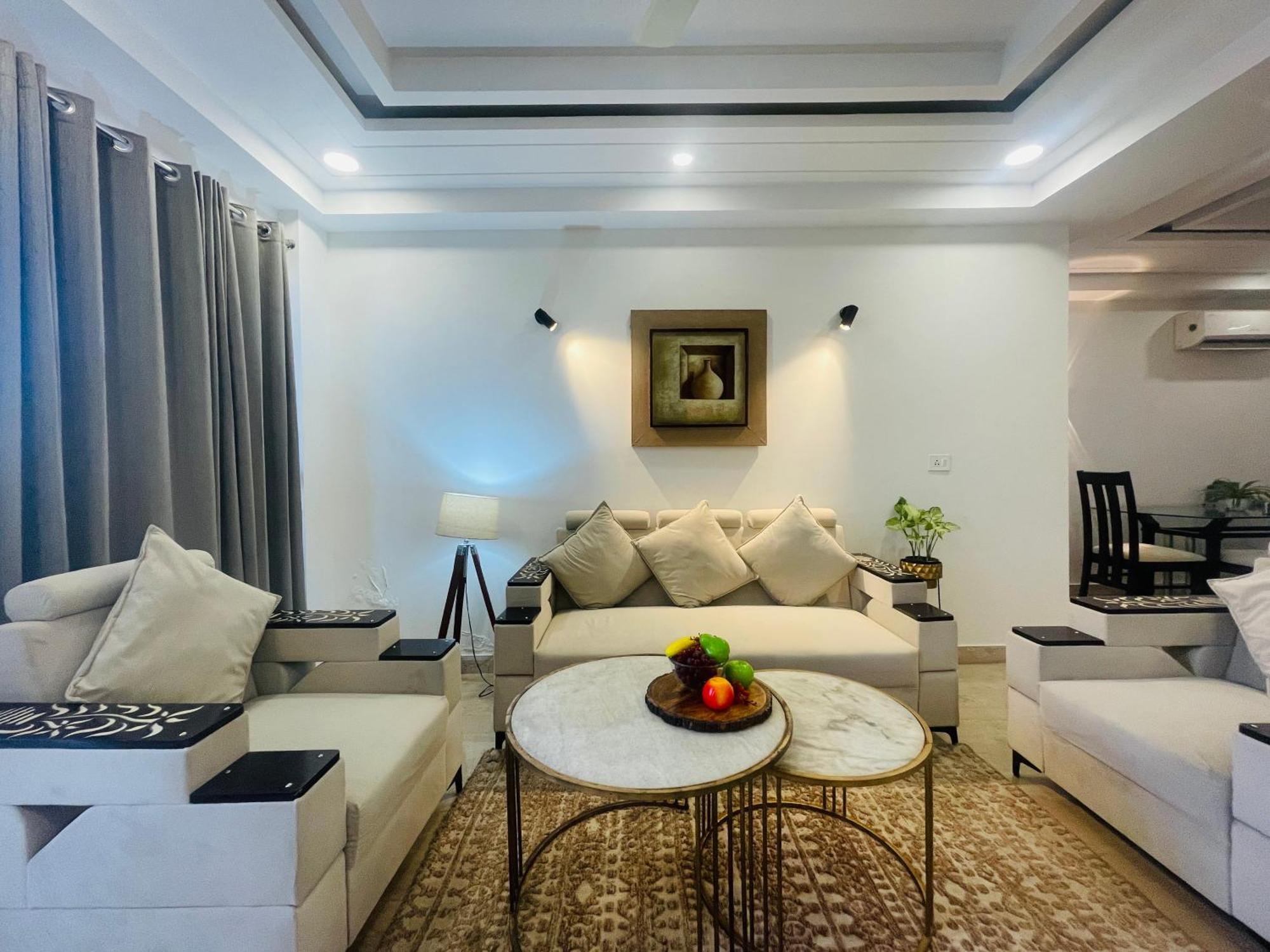 Bedchambers Serviced Apartments, Ardee City Gurgaon Exterior photo
